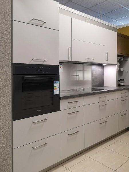 Im Angebotspreis enthalten: Backofen
