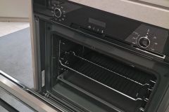 Im Angebotspreis enthalten: Backofen von Neff