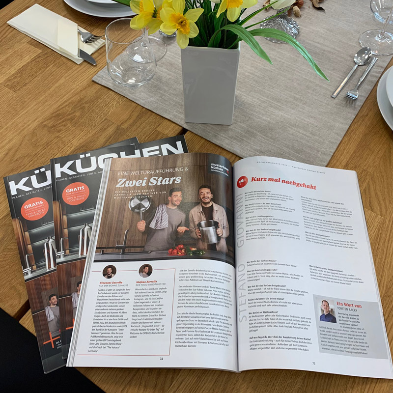 Das Küchenmagazin 2024 ist eingetroffen und kann abgeholt werden Das Küchenmagazin 2024 mit Giovanni und Stefane Zarella liegt zur Abholung im Geka Küchenstudio bereit